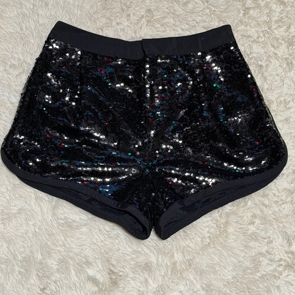 DUNDAS Pants - NWT Dundas Black Sequin Shorts - Size Medium
